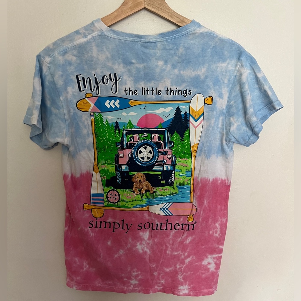 Simply southern red, white and blue short sleeve shirt